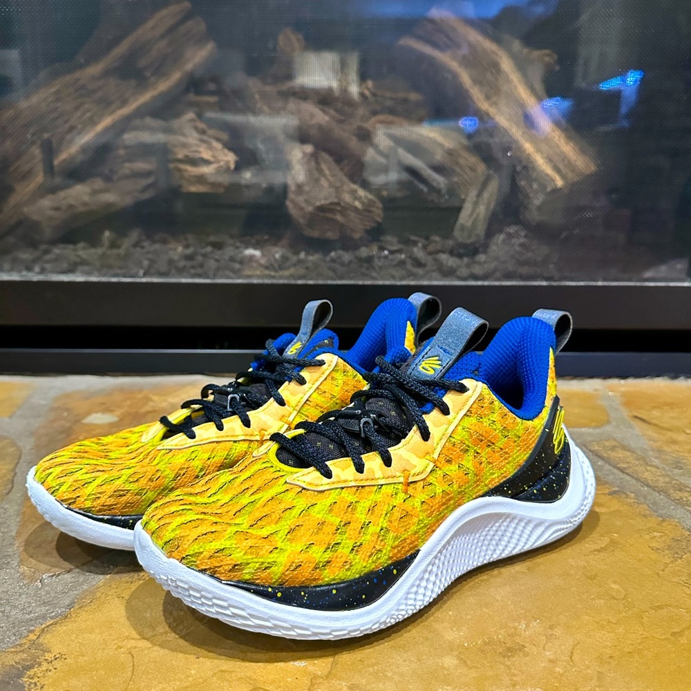 Curry 10 bang bang